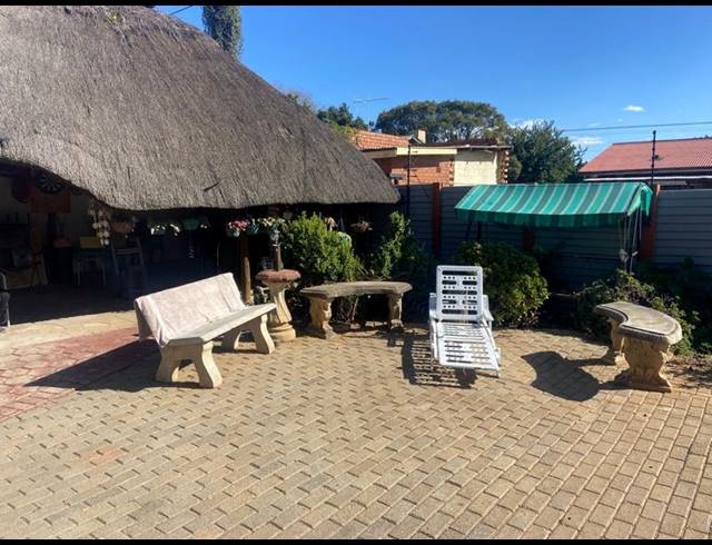 4 BEDROOM HOUSE FOR SALE IN WESPARK